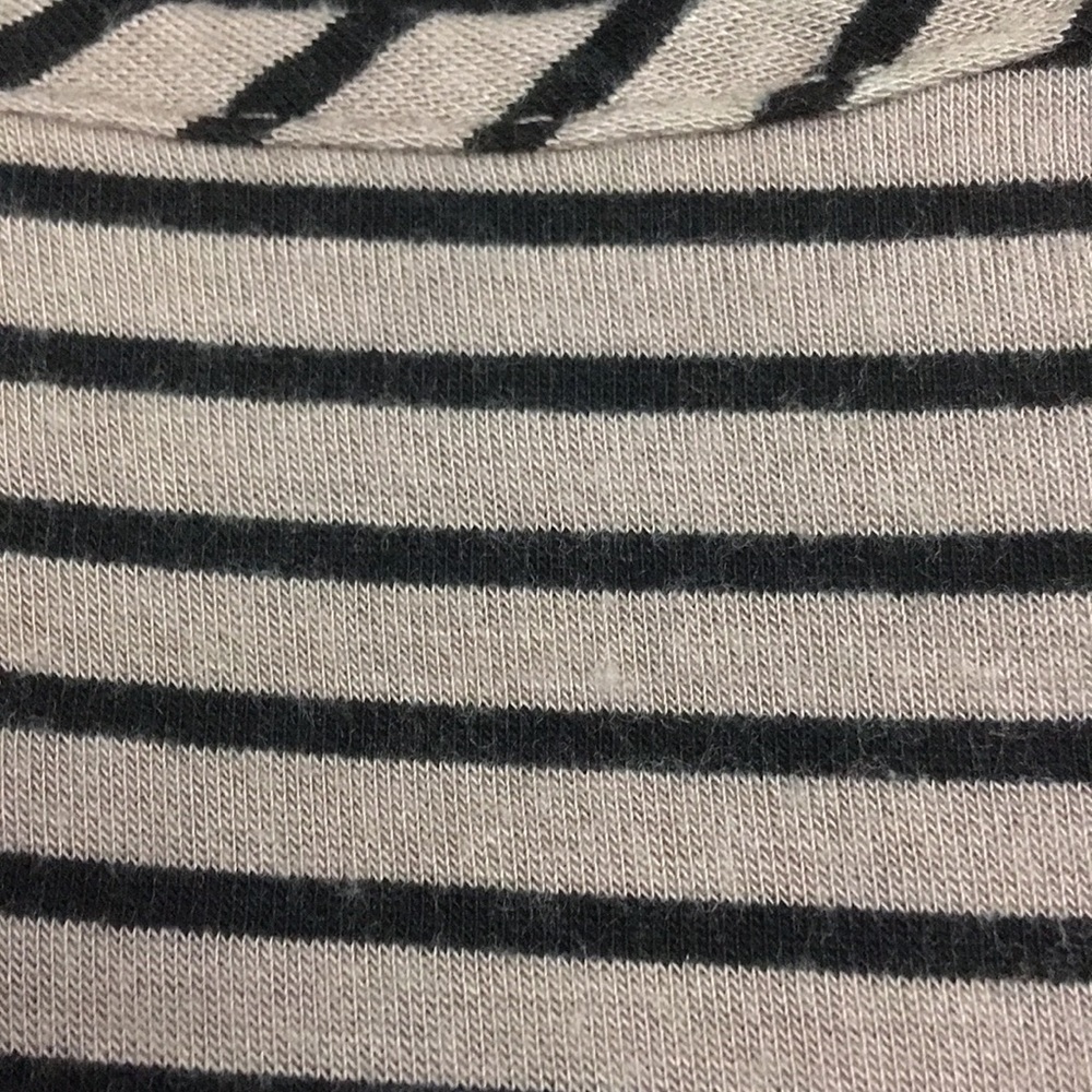Pixi + ivy dressy casual top - Picture 8 of 9